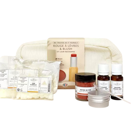 Trousse DIY : Rouges à lèvres et blush