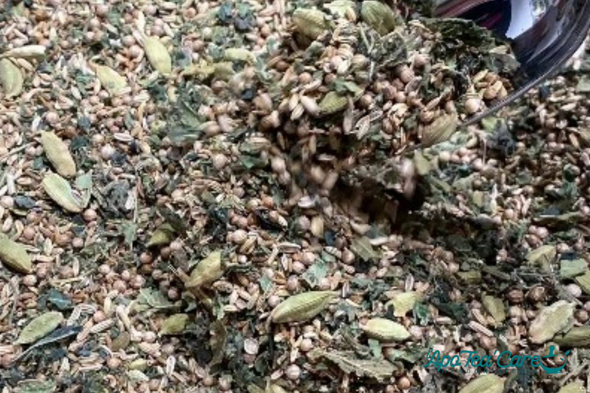 Tisane pour la digestion : quelles plantes choisir pour retrouver de la légereté?