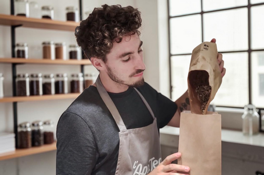 Composer sa tisane personnalisée sur-mesure avec des plantes bio – L'ApoTea'Care