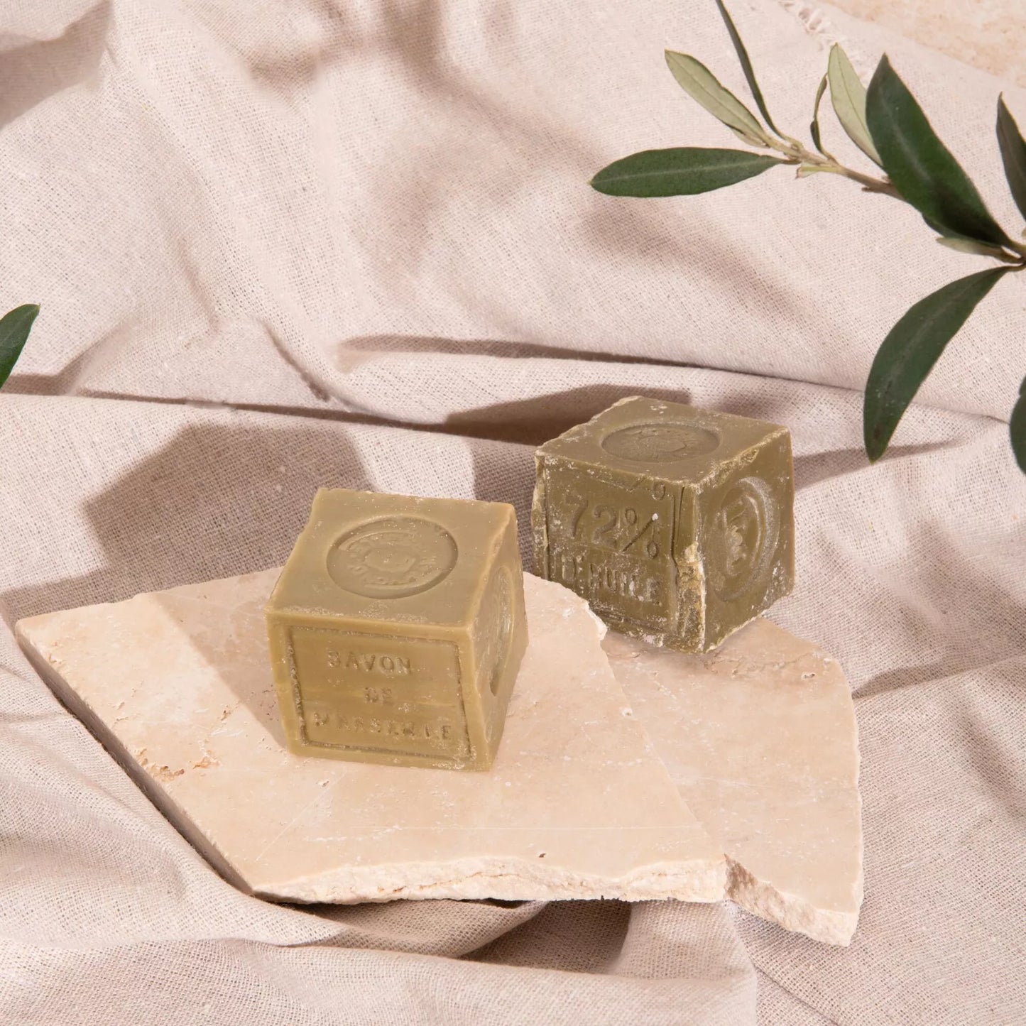 Savon de Marseille véritable - Olive  (Cube 300 g.)