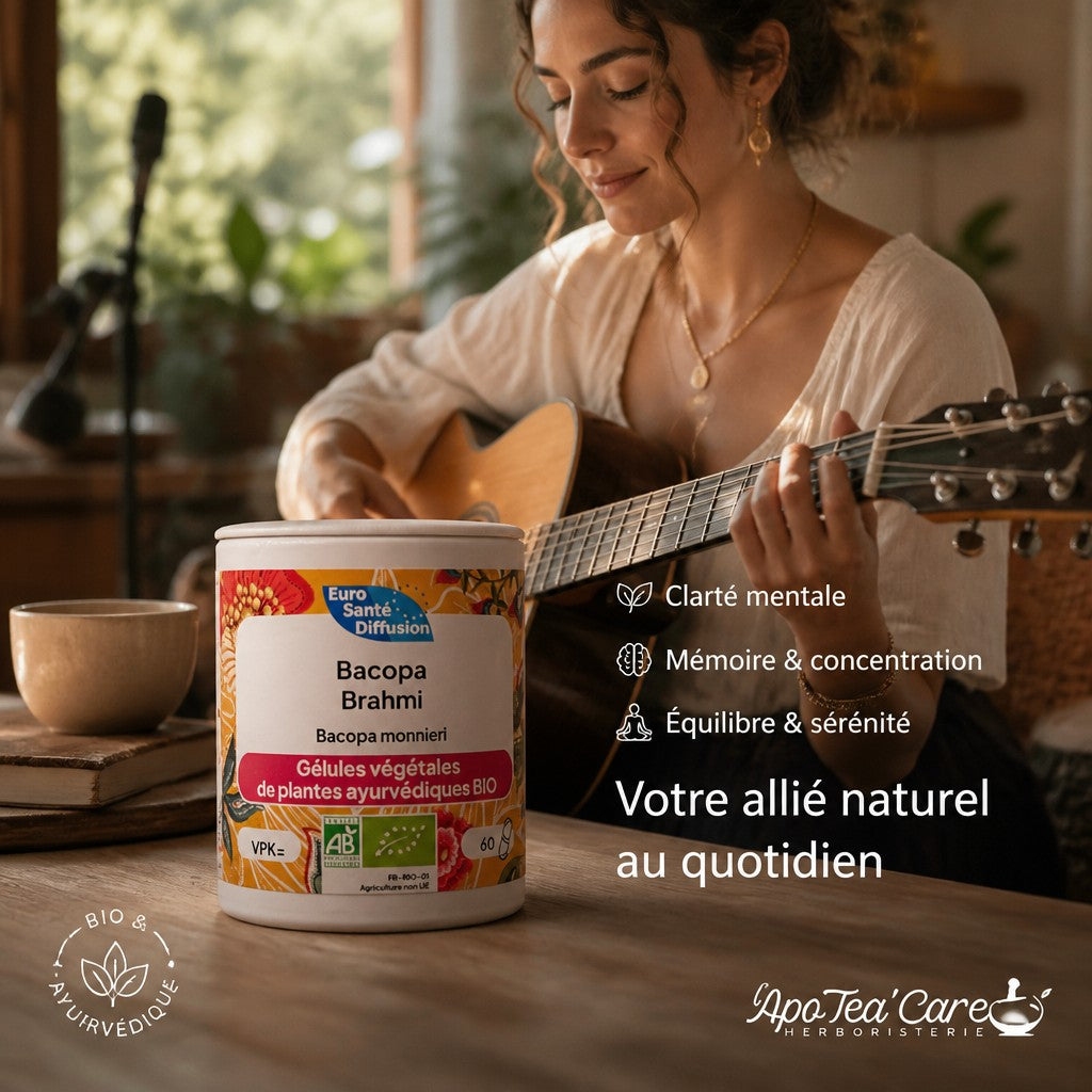 Pot de Bacopa Bio Herboristerie L'ApoTea'Care devant une femme jouant de la guitare pour illustrer la clarté mentale.